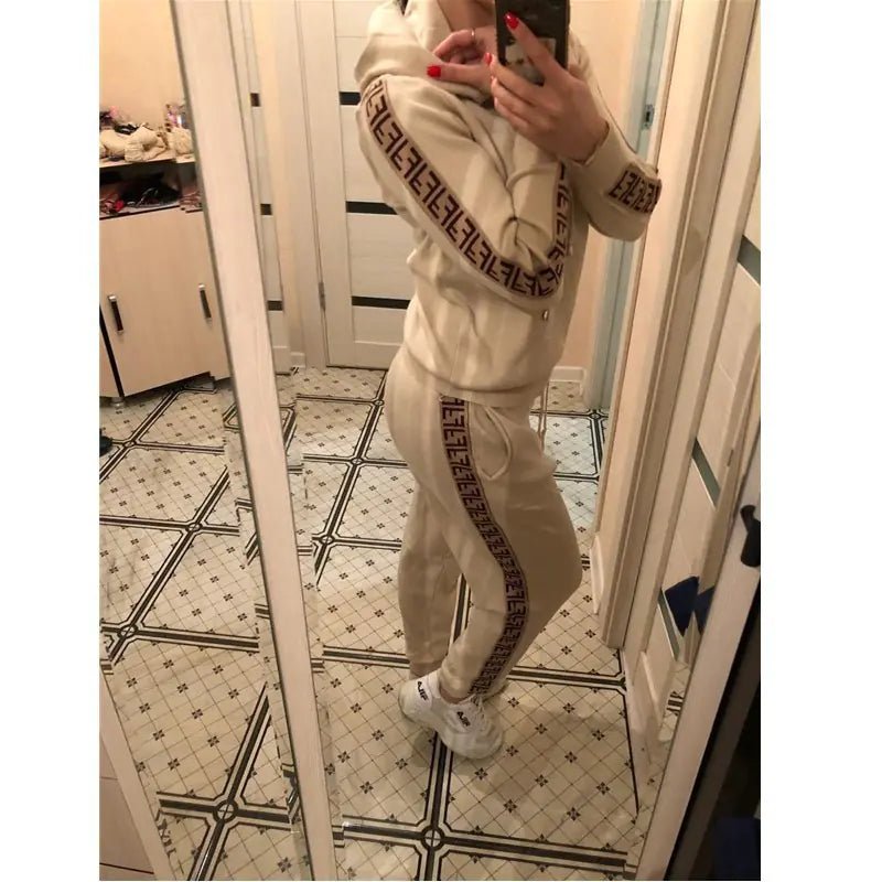 Autumn Winter Set: Fashion Hoodie and Casual Pants - Dakdouksson