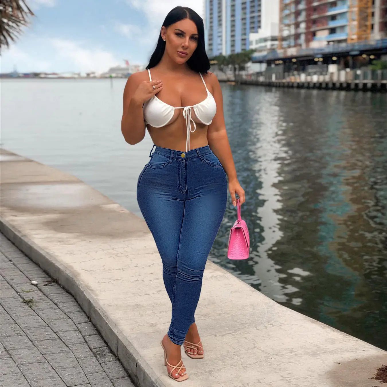 Curvy High Rise Skinny Jeans with Plicated Hem - Dakdouksson