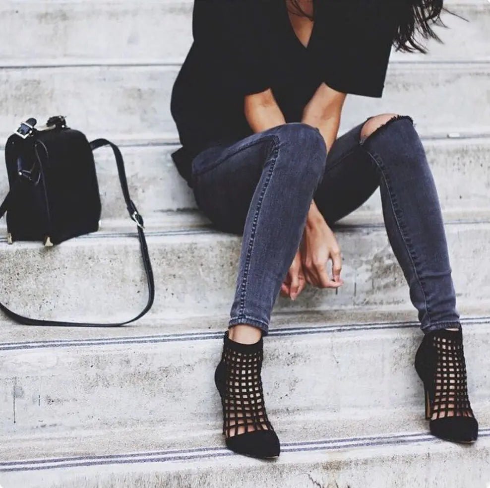 Cutout Sandals and Pointed High Heels - Dakdouksson