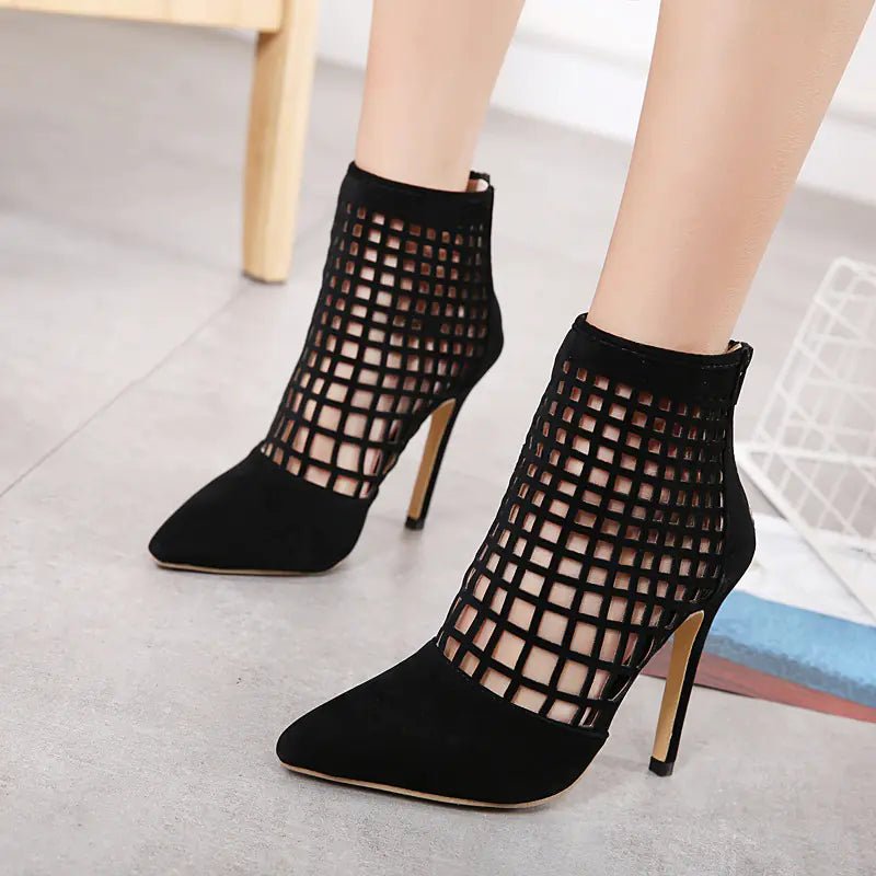 Cutout Sandals and Pointed High Heels - Dakdouksson