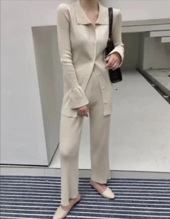 Knitted Long Collar Outfit - Dakdouksson