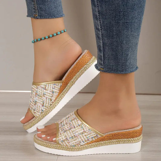 Wedge Slippers - Lightweight Colorful Platform Sandals - Dakdouksson