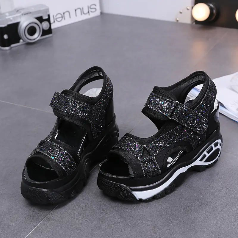 Women's Wedge Platform Sandals - Dakdouksson