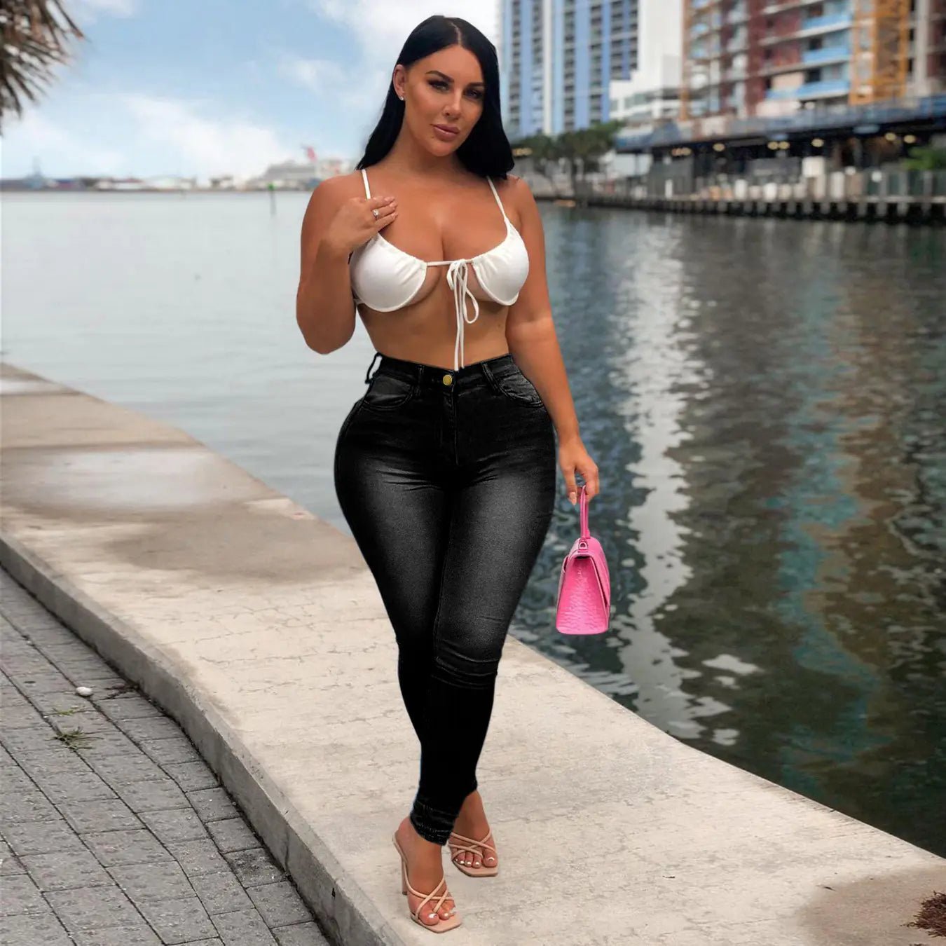 Curvy High Rise Skinny Jeans with Plicated Hem - Dakdouksson