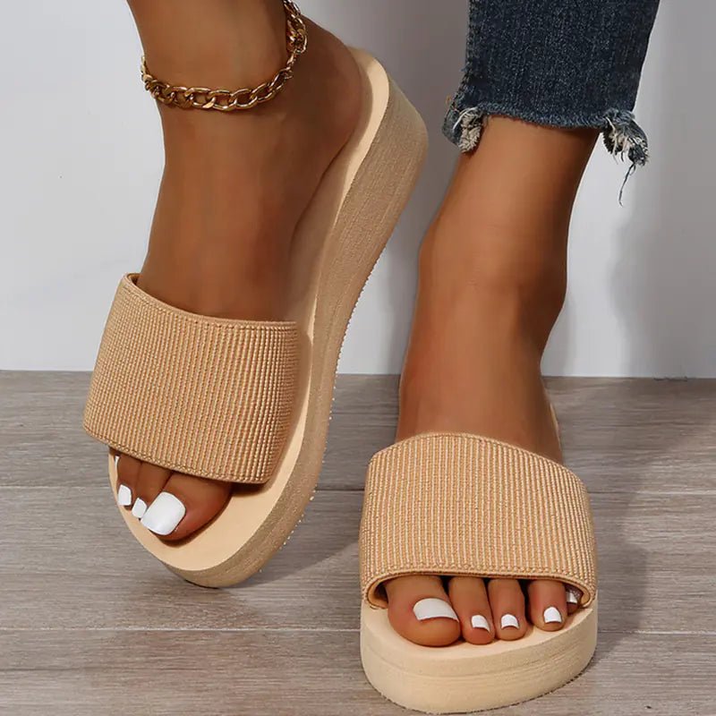 Knitted Wedge Slippers for Women - Chunky Platform Sandals - Dakdouksson