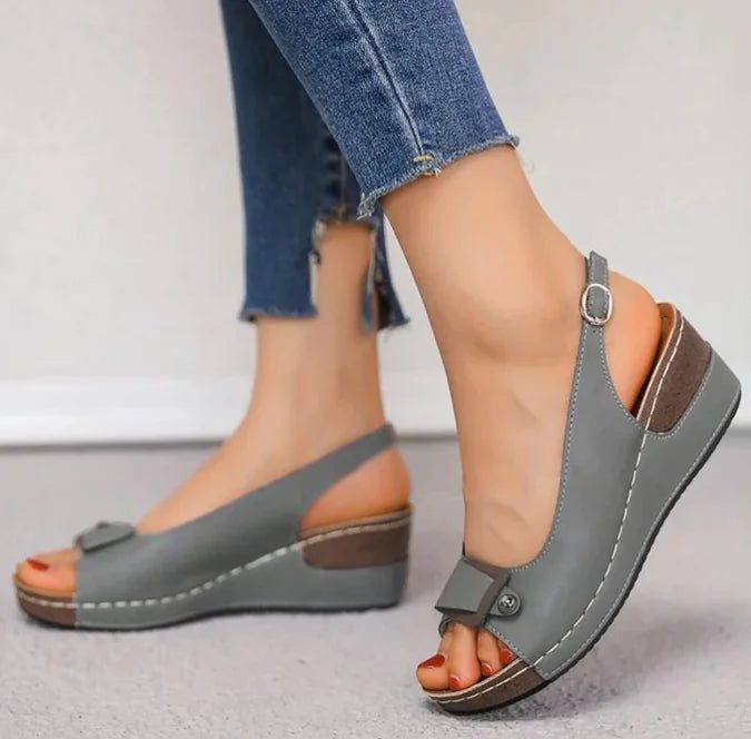 Large Wedge Fish Mouth Buckle Sandals - Dakdouksson